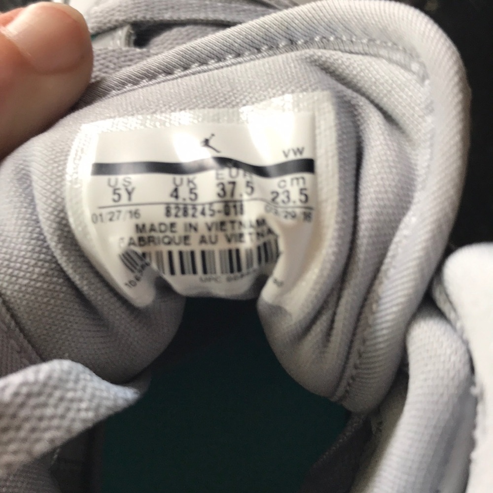 Air Jordans 23 Gray Retro